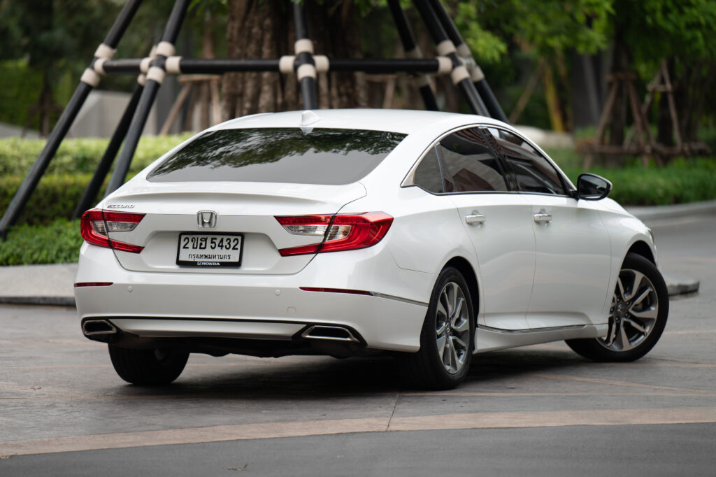 34,668 km Accord TURBO EL ปี 2022 ปรับอุปกรณ์แล้ว มีระบบ Honda SENSING ภายในเบาะหนังสีน้ำตาล สวยมาก