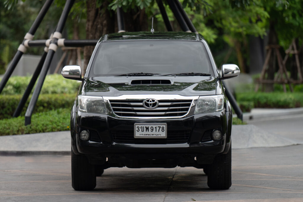 Toyota Hilux Vigo CHAMP Prerunner 2.5 E เกียร์ธรรมดา ปี 11 ขับ2ยกสูง เจ้าของมือเดียว ไม่มีอุบัติเหตุ