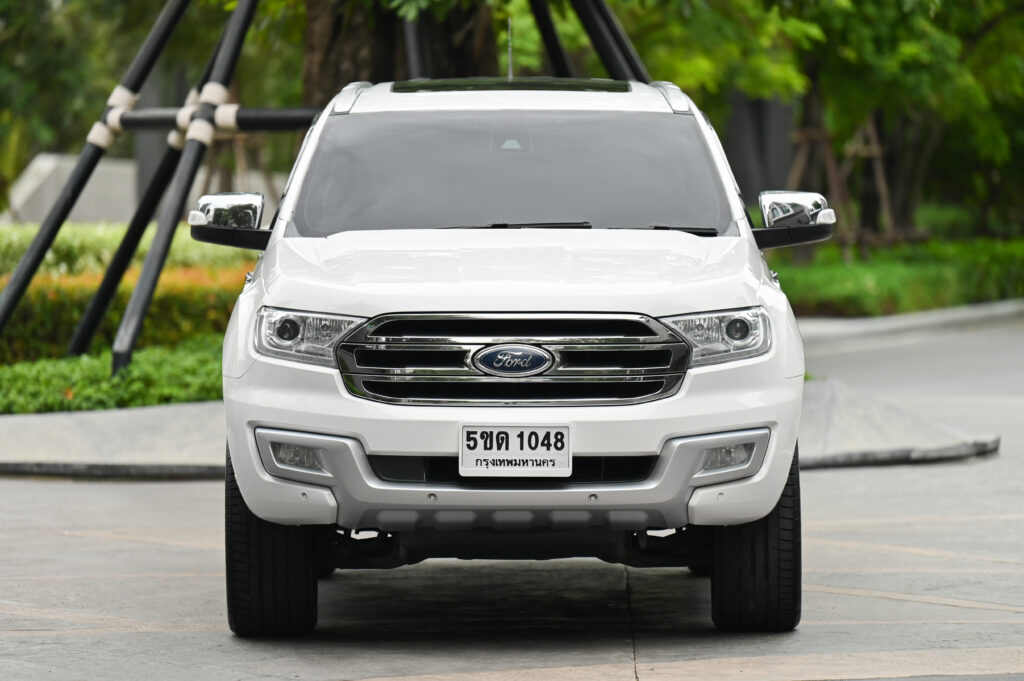 111,886 km Ford Everest 2.2 Titanium Plus รุ่นTop ปี17 หลังคากระจก เจ้าของลำดับเดียว ไม่มีอุบัติเหตุ