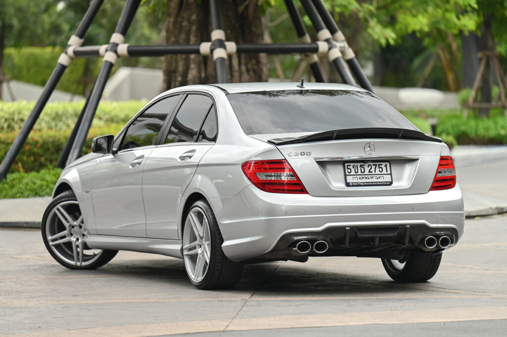 Benz C200 Edition C W204 Facelift เกียร์ 7-Speed ปี 2014 ชุดแต่งคาร์บอน ท่อคู่ ล้อ NICHE 19 นิ้ว