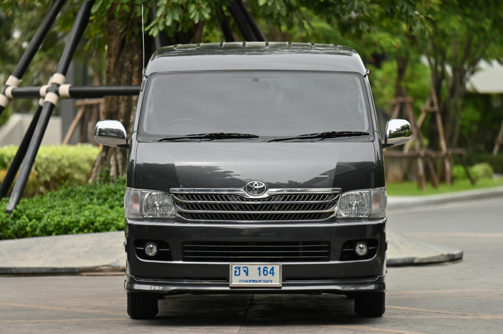 Toyota Ventury MAJESTY รุ่นพิเศษ จดปี 07 สีเทาพิเศษ Grey Mica ไม่มีอุบัติเหตุ น็อตเดิม ประวัติศูนย์