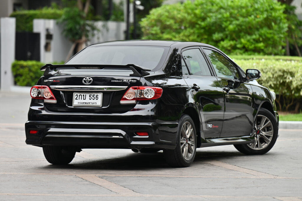 Toyota Corolla ALTIS 1.8 TRD SPORTIVO เกียร์ออโต้ ปี 2013 ไมมีอุบัติเหตุ เจ้าของลำดับเดียว สวยมาก