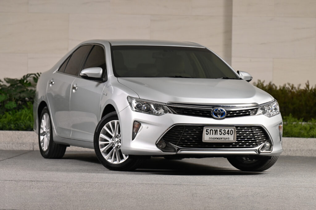 38,533 km Toyota Camry 2.5 Hybrid Minorchange ACV50 วิ่งน้อย ประวัติศูนย์ ไม่มีอุบัติเหตุ น็อตเดิม