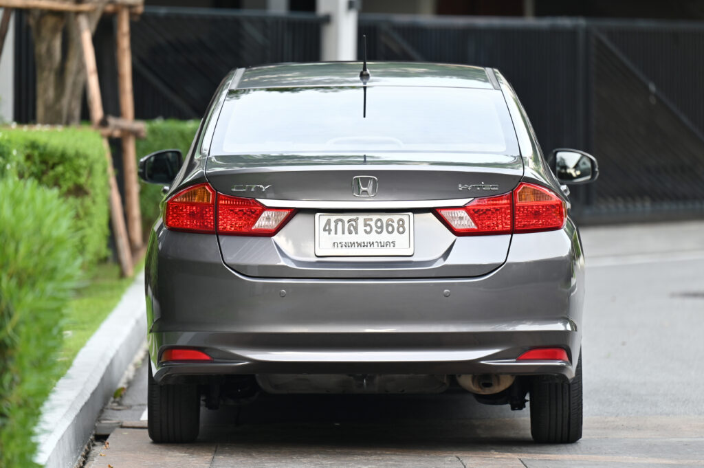 Honda City สภาพดี รถบ้านมือเดียว ประวัติซ่อมศูนย์ฮอนด้าอ่อนนุชตั้งแต่ออกรถจนถึงวันขาย ออกรถ 29/08/15