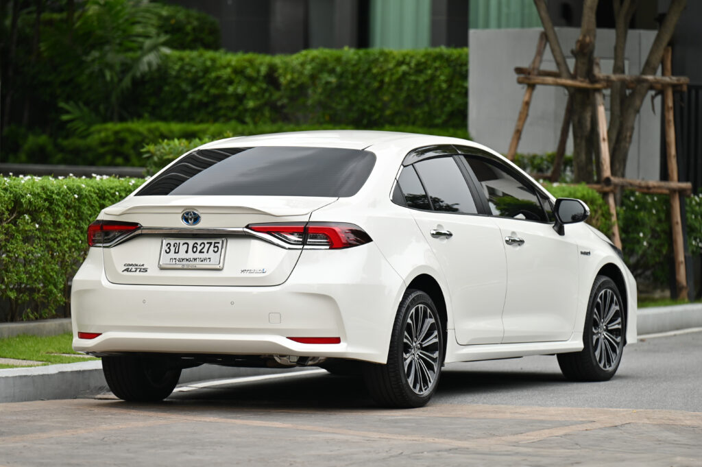 63,658 km Corolla ALTIS Hybrid High TNGA รุ่น Top สุด เจ้าของลำดับเดียว ประวัติศูนย์ ไม่มีอุบัติเหตุ