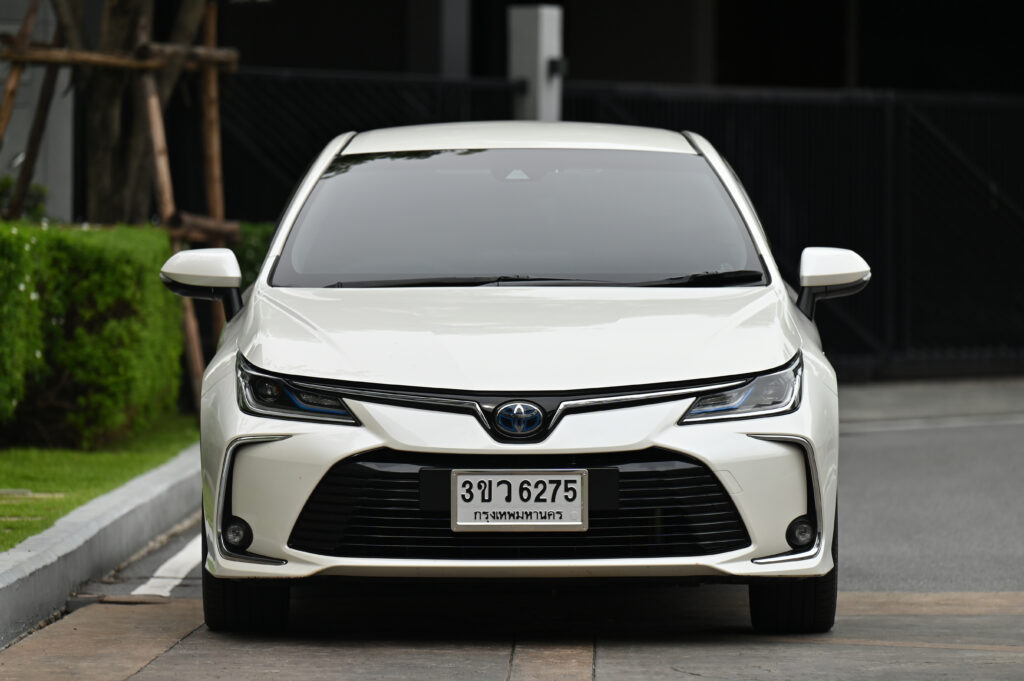 63,658 km Corolla ALTIS Hybrid High TNGA รุ่น Top สุด เจ้าของลำดับเดียว ประวัติศูนย์ ไม่มีอุบัติเหตุ