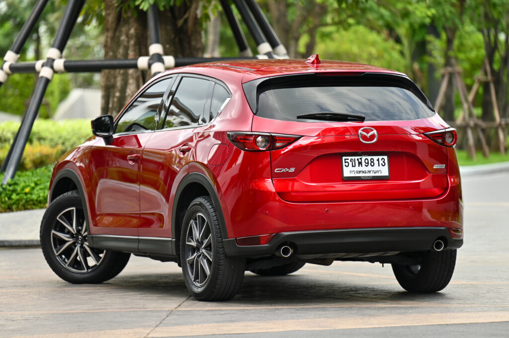 MAZDA CX-5 2.0 SP รุ่น TOP รถบ้านมือเดียวสภาพดีมีประวัติซ่อมศูนย์มาสด้าทุกระยะไม่มีอุบัติเหตุครับ