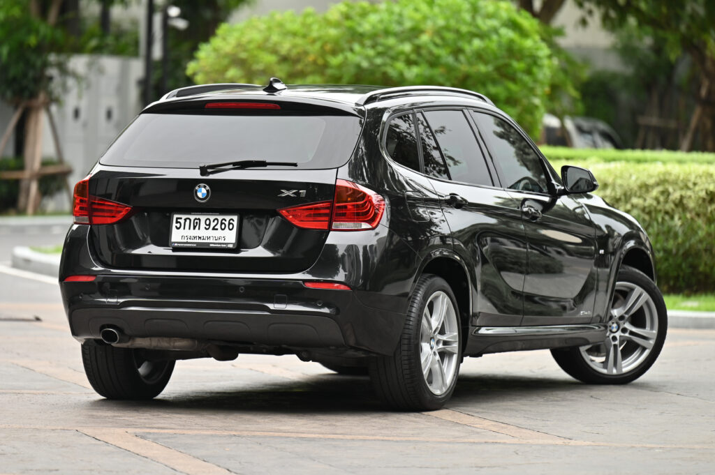 76,746 km BMW X1 sDrive18i M Sport LCI พวงมาลัยเบา รุ่น Top สุด เจ้าของลำดับเดียว ไม่มีอุบัติเหตุ