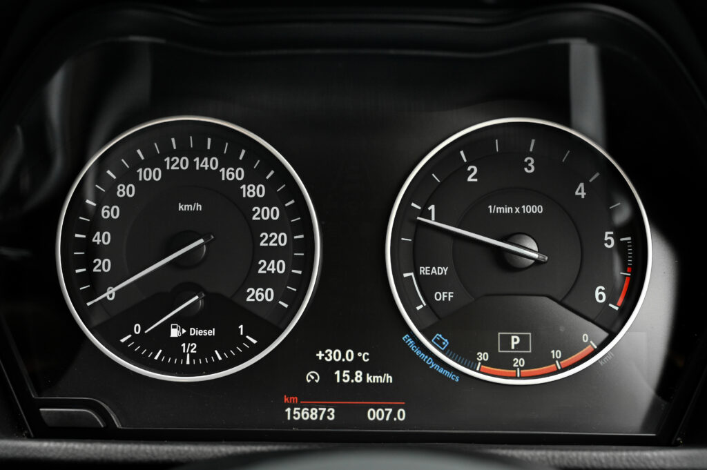 X1 sDrive18d xLine F48 ดีเซล รถบ้านสภาพดี ล็อตนำเข้า ประวัติศูนย์ BMW Millenium Auto ลาดพร้าว