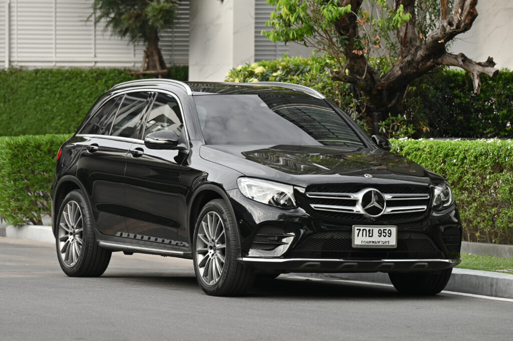 Benz GLC 250d AMG Dynamic ปี 18 แท้ ปรับอุปกรณ์แล้ว เพิ่ม DISTRONIC เรดาร์ Adaptive Cruise