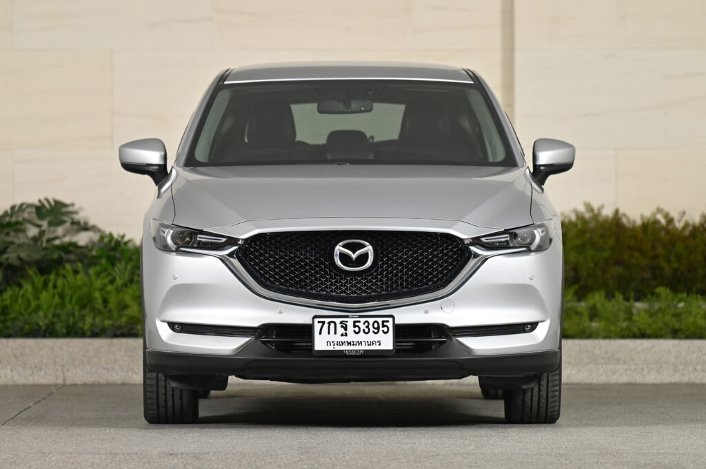75,887 km Mazda CX-5 2.2 Diesel ปี 18 รถบ้านมือเดียวใช้งานน้อยสภาพดีมาก ไม่มีอุบัติเหตุหนักครับ