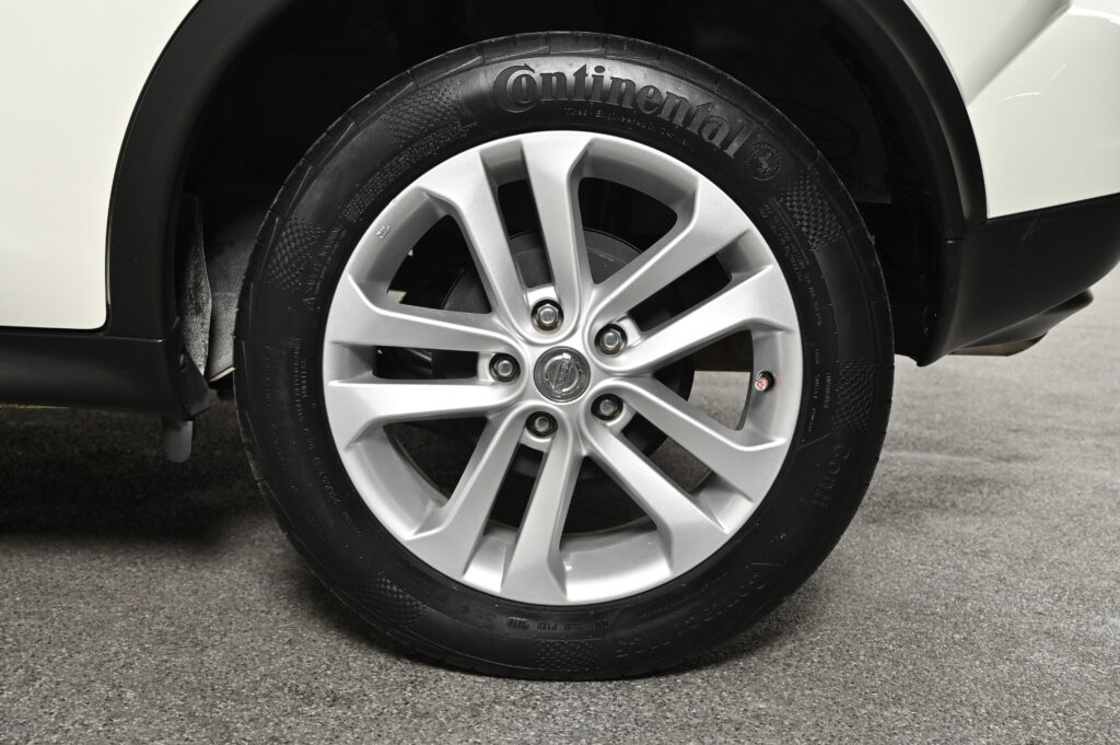 ขาย Nissan Juke Japan ออก TSL นำเข้าแบบ 32 ทั้งคันจากญี่ปุ่น สภาพดีไม่มีอุบัติเหตุครับ