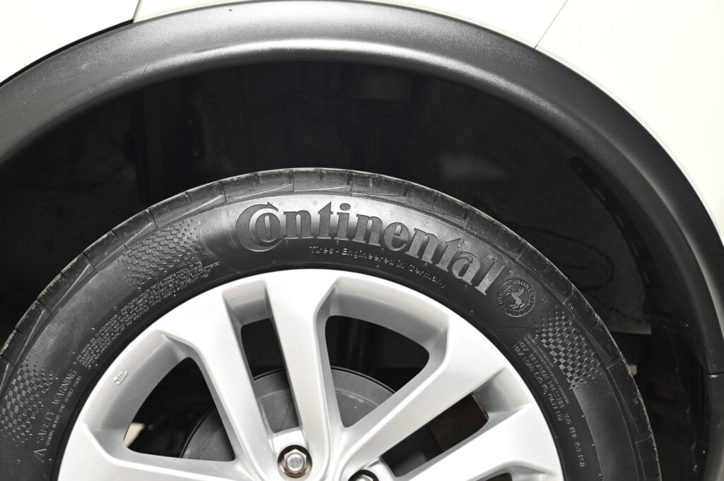 ขาย Nissan Juke Japan ออก TSL นำเข้าแบบ 32 ทั้งคันจากญี่ปุ่น สภาพดีไม่มีอุบัติเหตุครับ