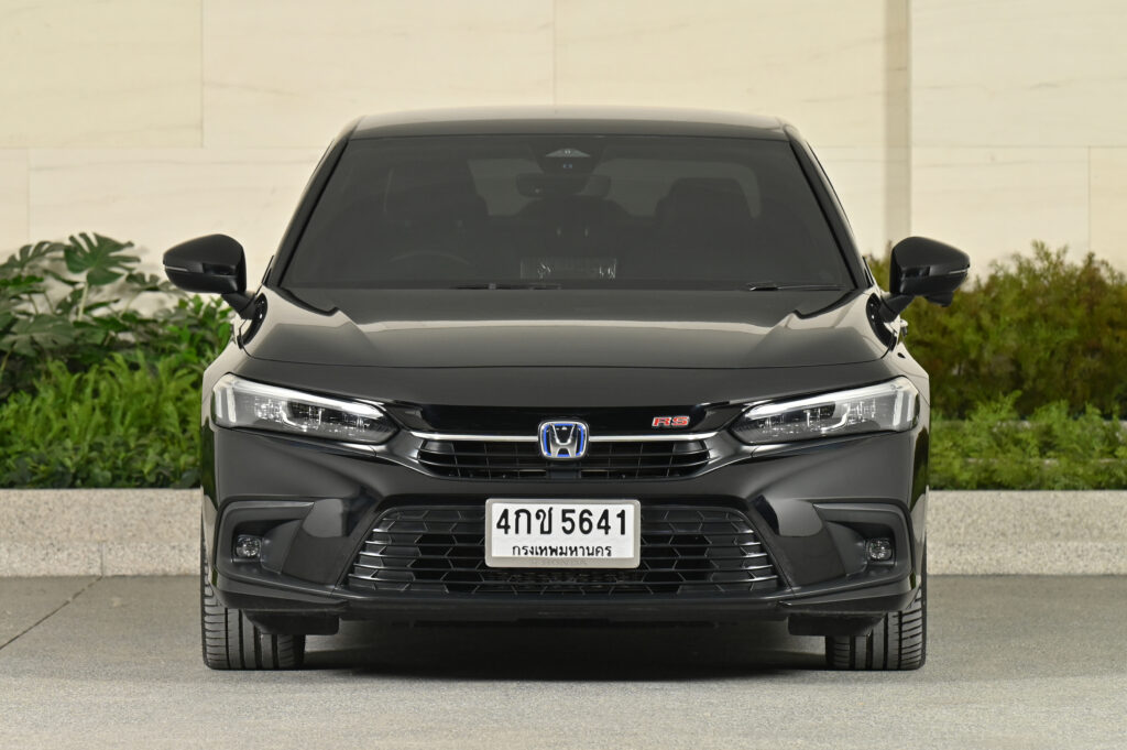 45,650 km Honda Civic FE e:HEV RS 2.0 Hybrid รุ่น Top รถบ้านมือเดียวสภาพดีเยี่ยมไม่มีอุบัติเหตุครับ