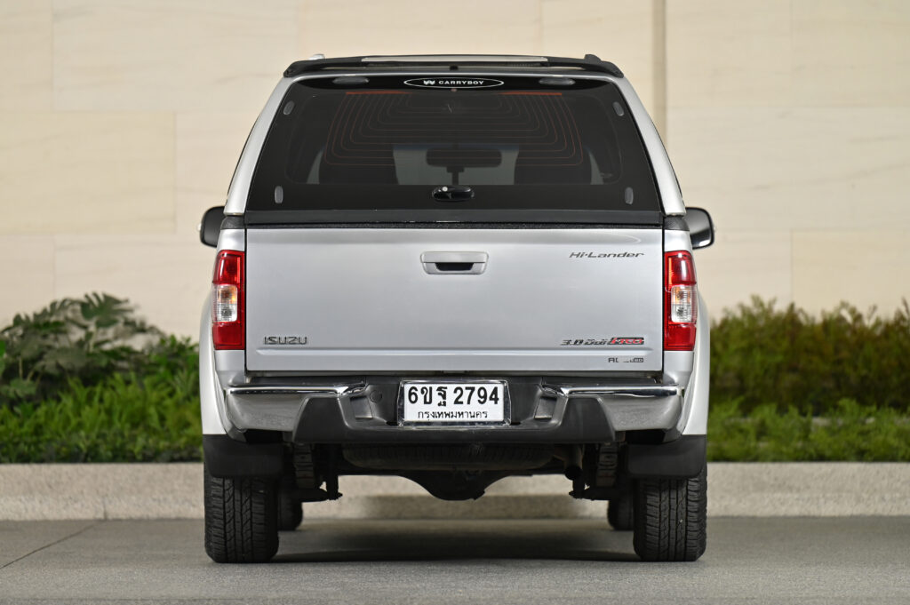 D-Max Hi-Lander 4 ประตู 3.0 Ddi i-TEQ ปี 06 เกียร์ธรรมดา หลังคาแครี่บอย รถบ้านสภาพดีไม่มีอุบัติเหตุ