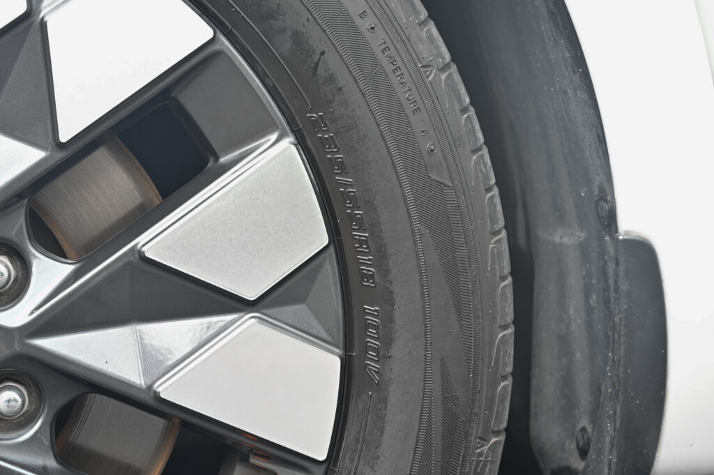 65,033 km Hyundai Staria PREMIUM 2.2 รุ่น TOP สุด หลังคา Sunroof เบาะ VIP 7 ที่นั่ง รถมือเดียวสภาพดี