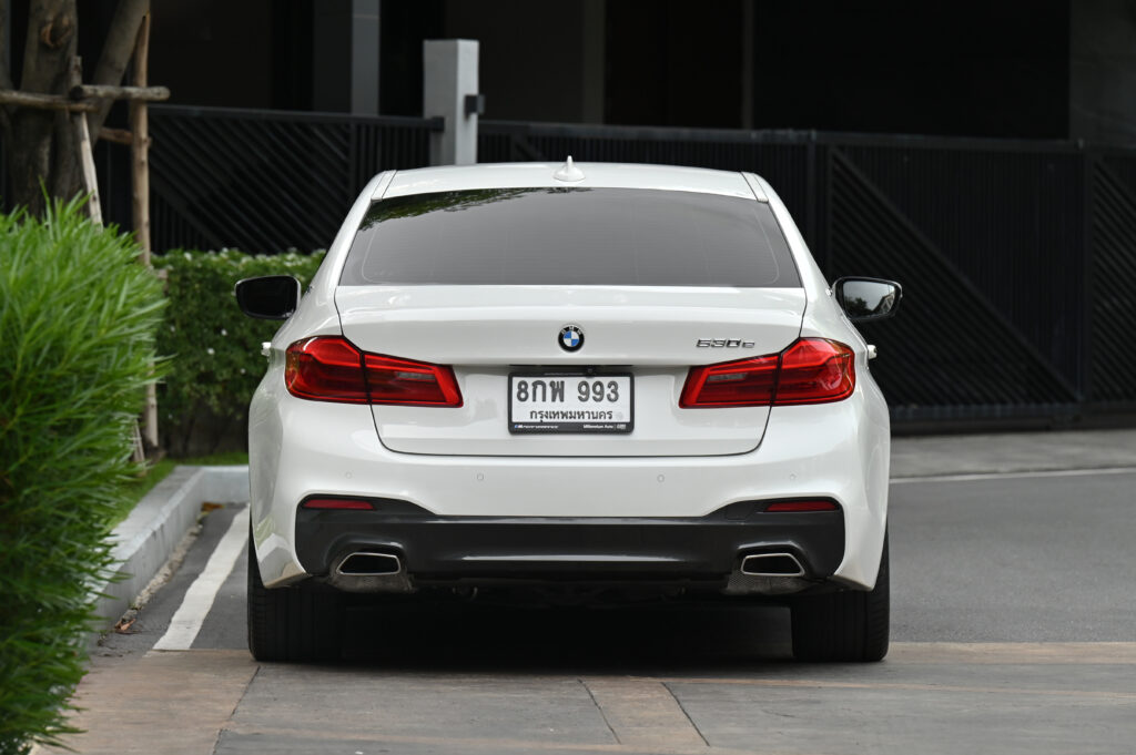 83,491 km BMW 530e M Sport G30 มี BSI ถึง 27/12/28 หรือ 100,000 km รถบ้านสภาพดีไม่มีอุบัติเหตุครับ