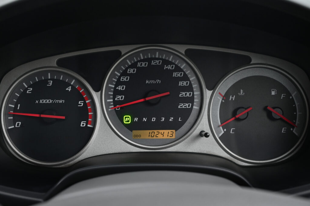 102,414 km ISUZU MU-7 I-TEQ 3.0 Ddi 4WD AT รุ่น TOP สุด รถบ้านมือเดียวซื้อเงินสดลำดับที่ 1 สวยมาก