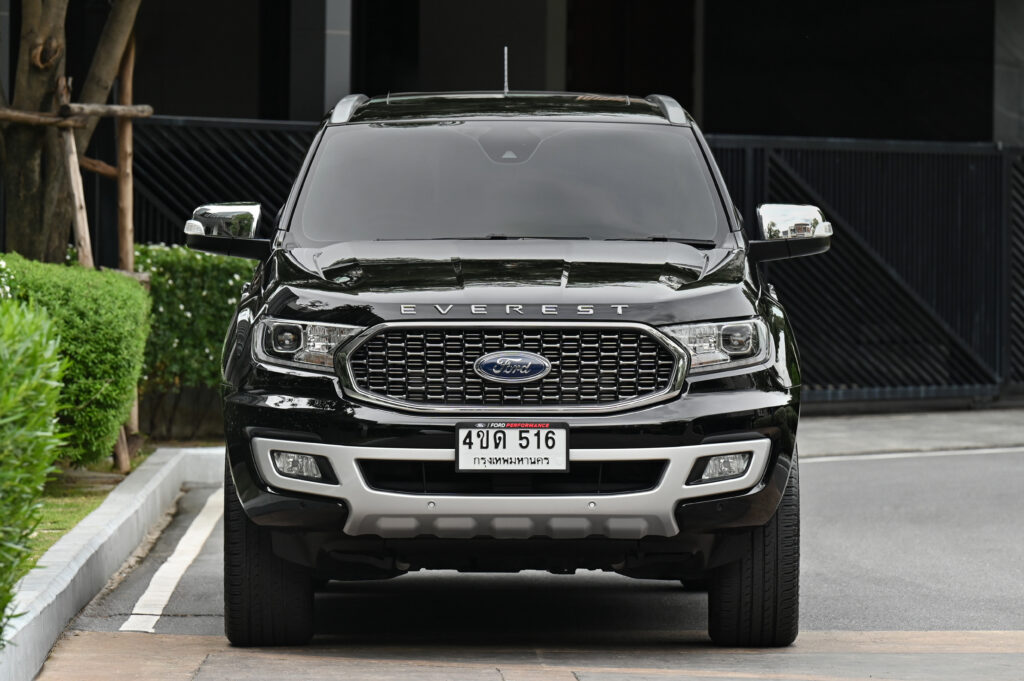 7,666 km Ford Everest 2.0 Bi-Turbo Titanium+ 4×4 Minorchange รถบ้านซื้อเงินสด ออกรถวันที่ 31/05/23