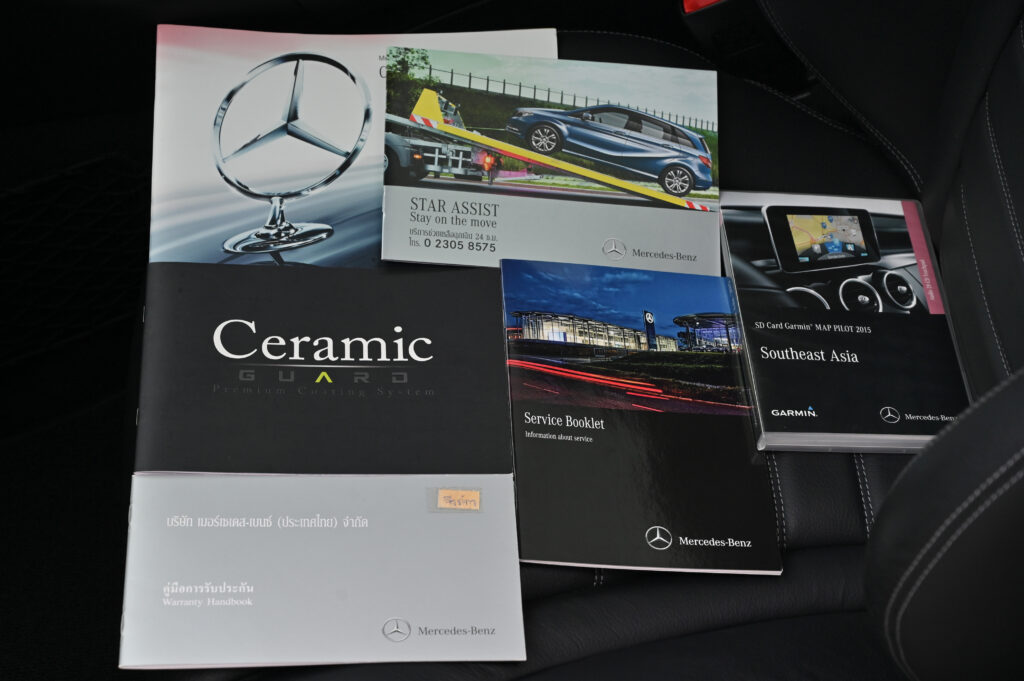 93,769 km Benz C300 BlueTEC HYBRID AMG Dynamic รถบ้านมือเดียว แบตไฮบริดเปลี่ยนใหม่แล้วที่ศูนย์เบนซ์