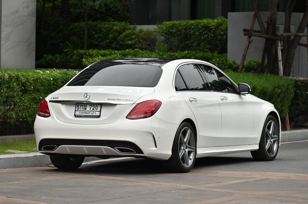 93,769 km Benz C300 BlueTEC HYBRID AMG Dynamic รถบ้านมือเดียว แบตไฮบริดเปลี่ยนใหม่แล้วที่ศูนย์เบนซ์