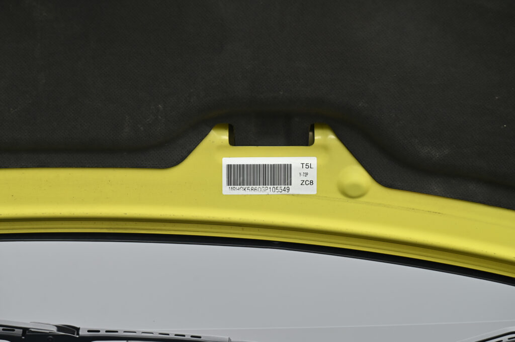 53,873 km Honda JAZZ 1.5 SV สีเหลือง Attract Yellow Pearl ที่ใช้เปิดตัว รถบ้านมือเดียวสภาพดีมากครับ