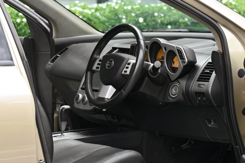 ขาย Nissan Murano 3.5 V6 อดีตรถสถานทูตอเมริกาสภาพดีครับ