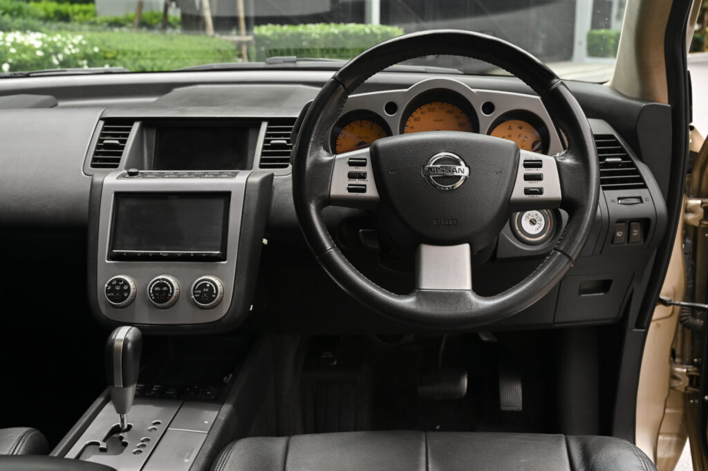 ขาย Nissan Murano 3.5 V6 อดีตรถสถานทูตอเมริกาสภาพดีครับ