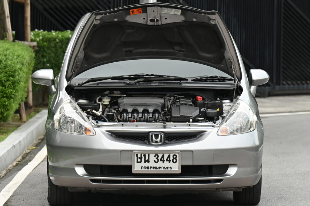 121,510 km Honda Jazz GD 1.5 E รถบ้านมือเดียวสภาพดี มีประวัติศูนย์ฮอนด้าทุกระยะเก็บไว้ตั้งแต่ป้ายแดง