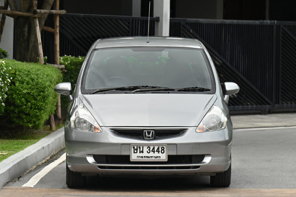 121,510 km Honda Jazz GD 1.5 E รถบ้านมือเดียวสภาพดี มีประวัติศูนย์ฮอนด้าทุกระยะเก็บไว้ตั้งแต่ป้ายแดง