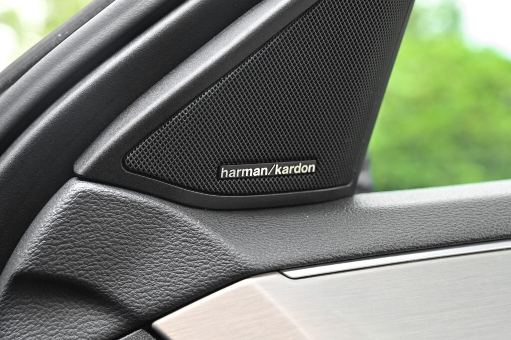 ขาย Benz W212 E 250 CDI AMG Sport Package เกียร์คอ มีหลังคา Panoramic เต็มบาน รถสวยมากสภาพดีเยี่ยม