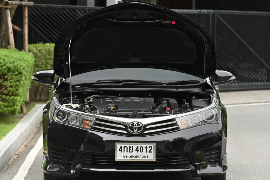 70,787 km ขาย Corolla ALTIS 1.8 ESPORT รถบ้านสวยมากสภาพดี ใช้งานน้อย ขับดีเยี่ยมครับ