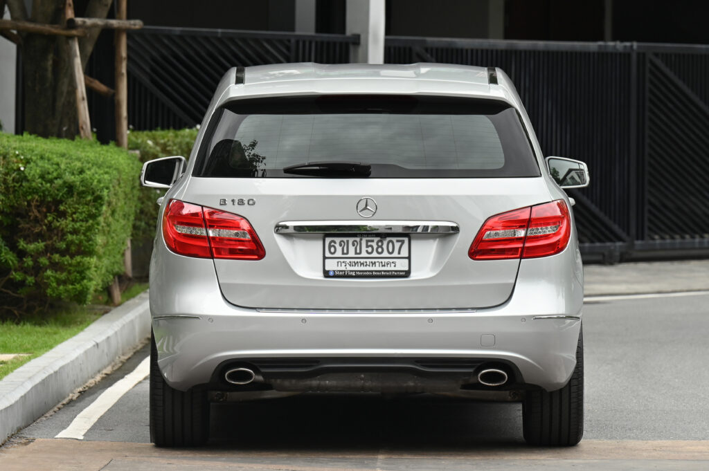 63,421 km Benz B180 Blue Efficiency Sport Tourer W246 รถบ้านมือเดียวใช้งานน้อยสภาพดีมากครับ