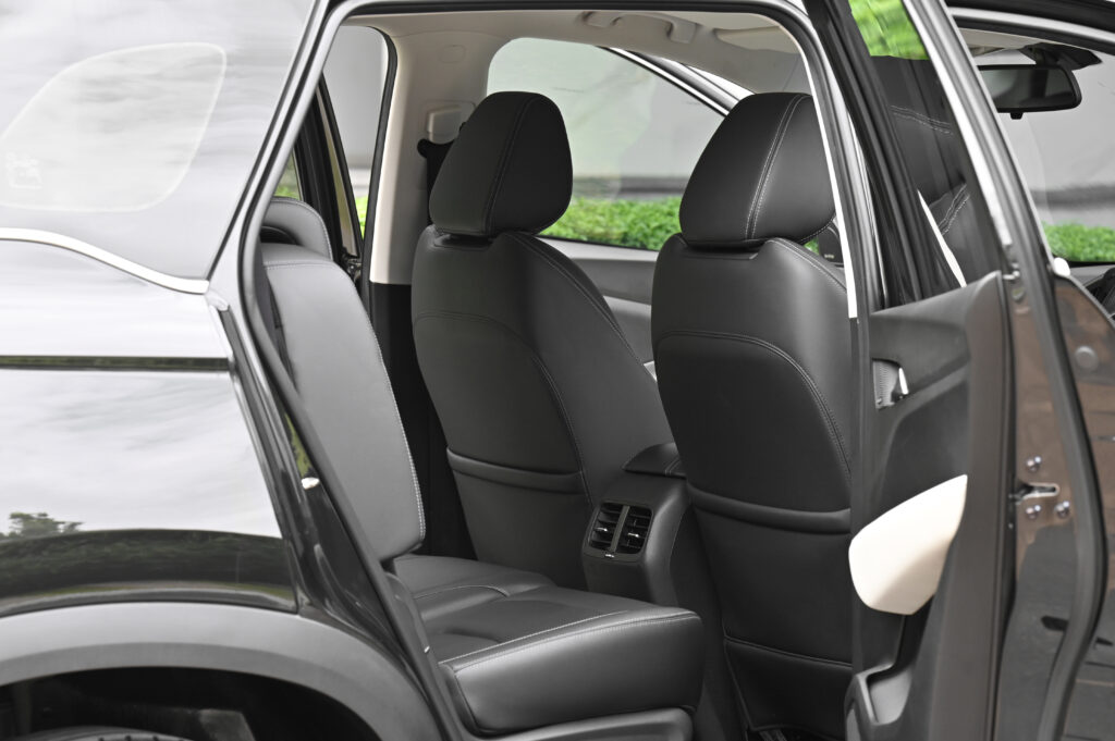 76,129 km CAPTIVA 1.5 TURBO Premier รุ่น TOP หลังคา Sunroof รถบ้านมือเดียวใช้งานน้อยสภาพดี