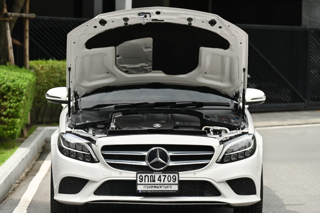 Mercedes-Benz C 220 d ปี 19 ดีเซลเทอร์โบ W205 Facelift ไม่มีอุบัติเหตุ เซอร์วิสประวัติศูนย์ทุกะระยะ
