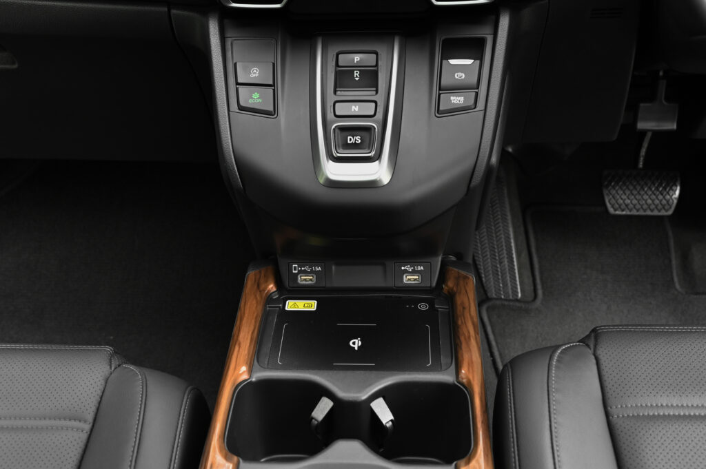 45,289 km CR-V ดีเซล 1.6 DT-EL 4WD 7 ที่นั่ง รุ่น TOP สุด Minor Change หลังคา Panoramic รถบ้านสภาพดี