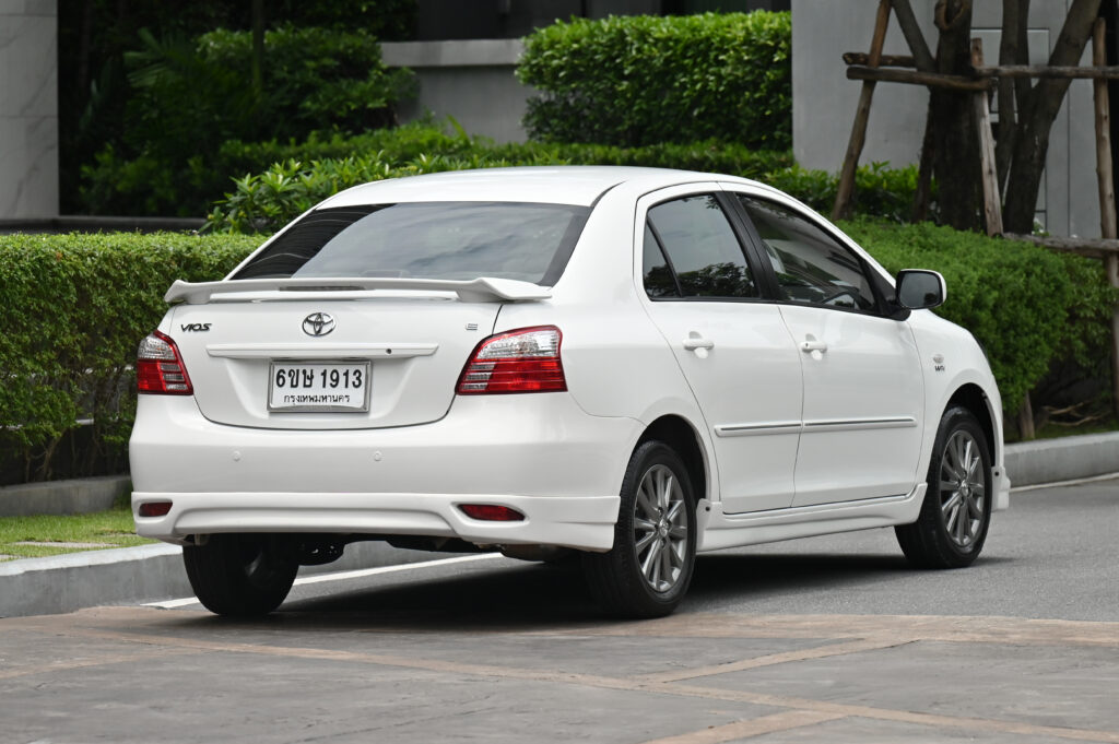 ขายรถ Toyota Vios 1.5 E Minorchange ปี 2013 รถบ้านมือเดียว สภาพดีพร้อมใช้งานครับ