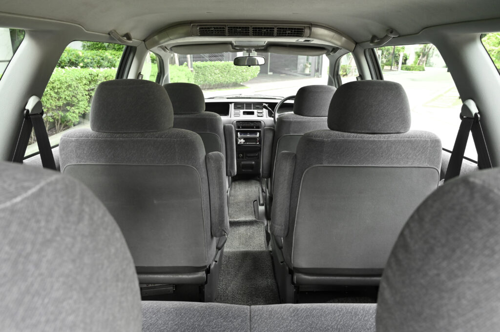 59,138 km ขาย Honda Odyssey 1996 สีแดงสภาพดีครับ