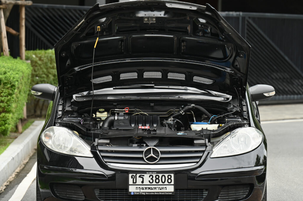 67,230 km BENZ A180 CDI เครื่องยนต์ดีเซล เจ้าของอยู่ซอยศุภราช รถบ้านสภาพดีสวยน่ารักน่าใช้มากครับ