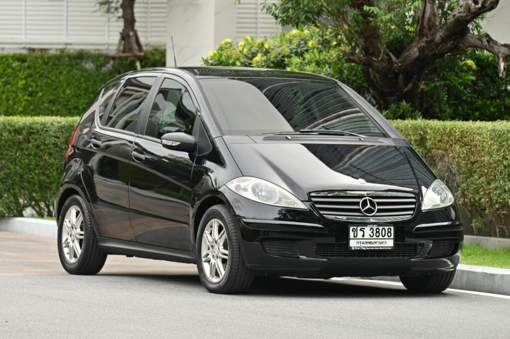 67,230 km BENZ A180 CDI เครื่องยนต์ดีเซล เจ้าของอยู่ซอยศุภราช รถบ้านสภาพดีสวยน่ารักน่าใช้มากครับ