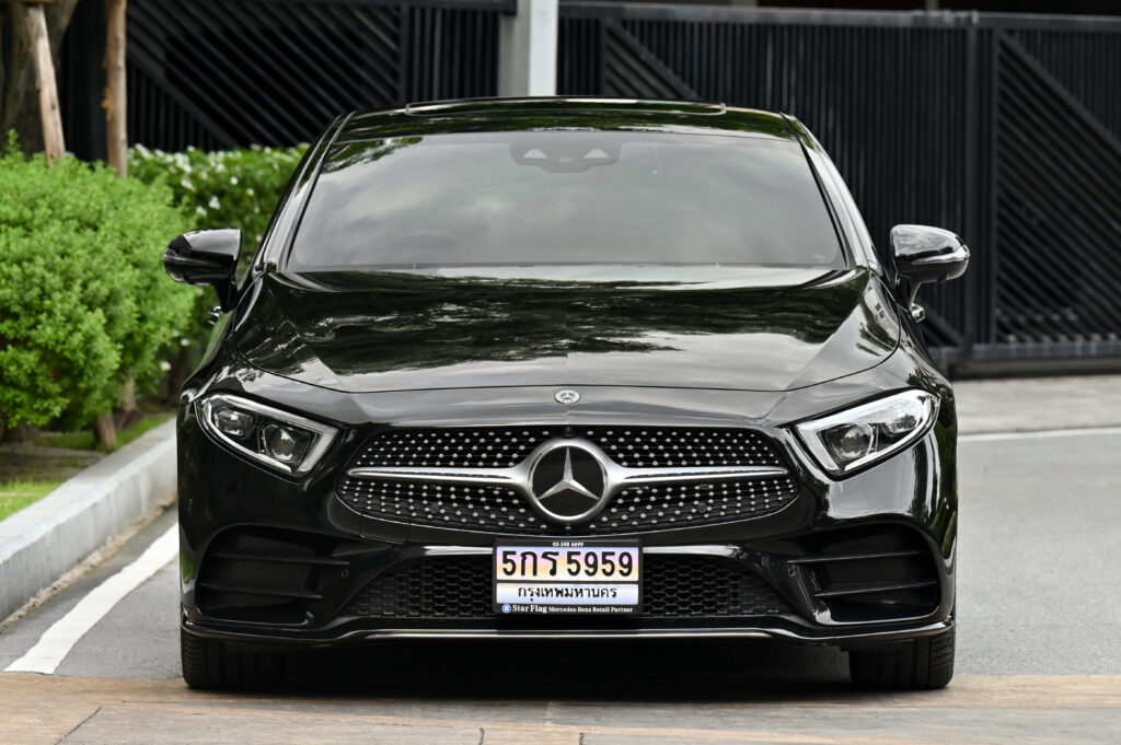 70,323 km Benz CLS 300d AMG Premium รถคุณหมอมือเดียว สวยมากสภาพดีเยี่ยม ประวัติศูนย์เบนซ์ทุกระยะครับ