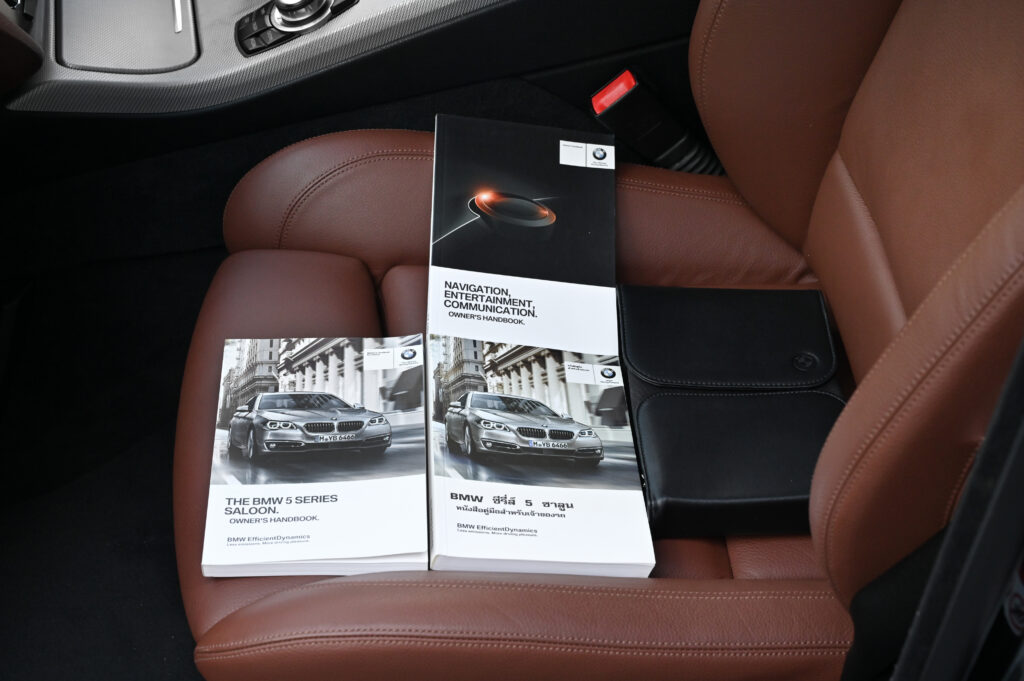 132,372 km BMW 520d M Sport F10 LCI ดีเซลฝาเล็ก B47 TwinPowerTurbo รถบ้านมือเดียวใช้งานน้อยสภาพดี