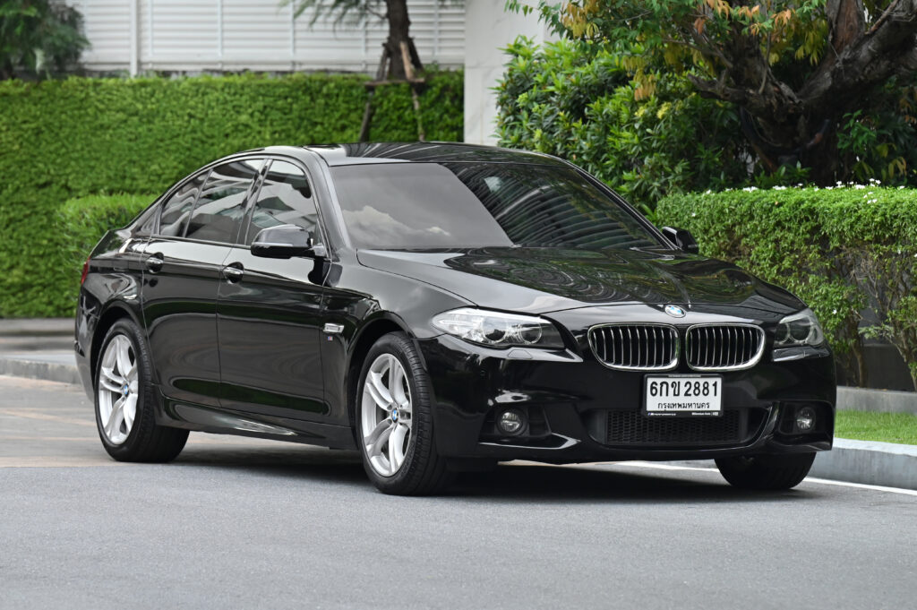 132,372 km BMW 520d M Sport F10 LCI ดีเซลฝาเล็ก B47 TwinPowerTurbo รถบ้านมือเดียวใช้งานน้อยสภาพดี