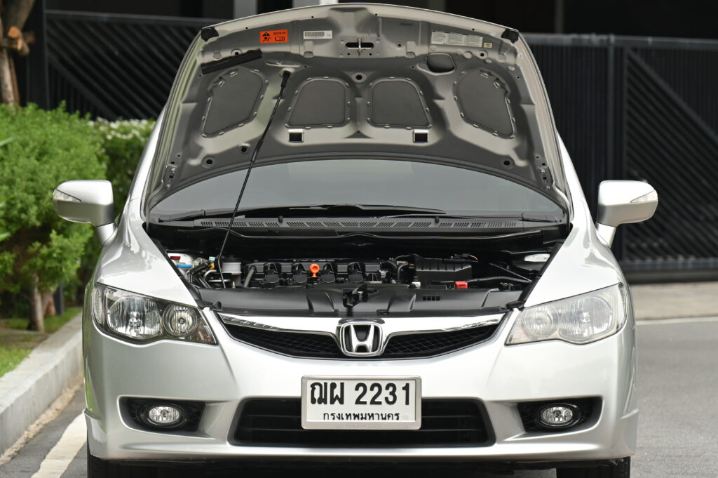 58,777 km Civic FD 1.8 E Minor Change รถบ้านมือเดียว ใช้งานน้อยมาก มีประวัติศูนย์ฮอนด้าทุกระยะครับ