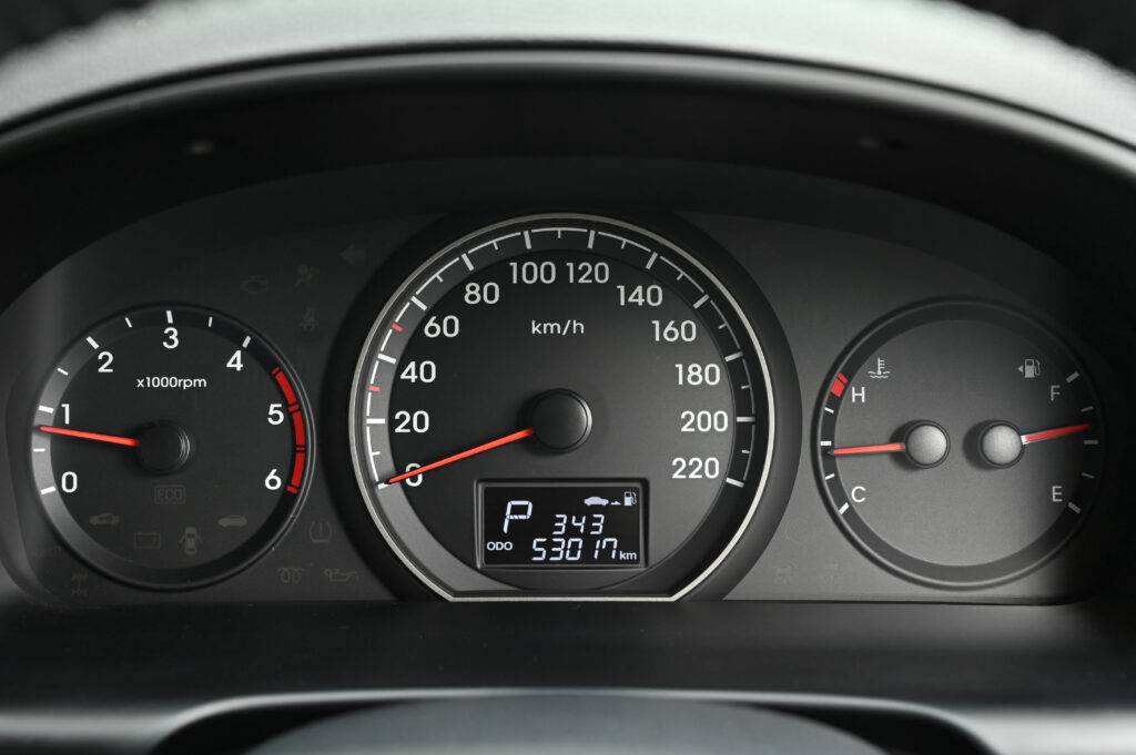 53,017 Km Hyundai H-1 Minor Change รถบ้านมือเดียวซื้อเงินสดเจ้าของลำดับที่ 1 ใช้งานน้อยสภาพดีมากครับ