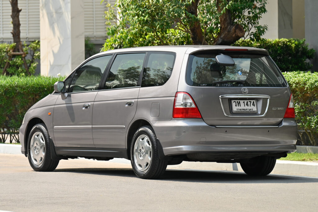 ไมล์แท้ 71,706 km Honda Odyssey RA6 2.3 VTi รถบ้านมือเดียวสภาพดี มีประวัติศูนย์ฮอนด้าจนถึงปัจจุบัน