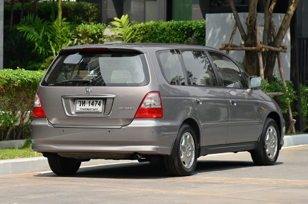 ไมล์แท้ 71,706 km Honda Odyssey RA6 2.3 VTi รถบ้านมือเดียวสภาพดี มีประวัติศูนย์ฮอนด้าจนถึงปัจจุบัน
