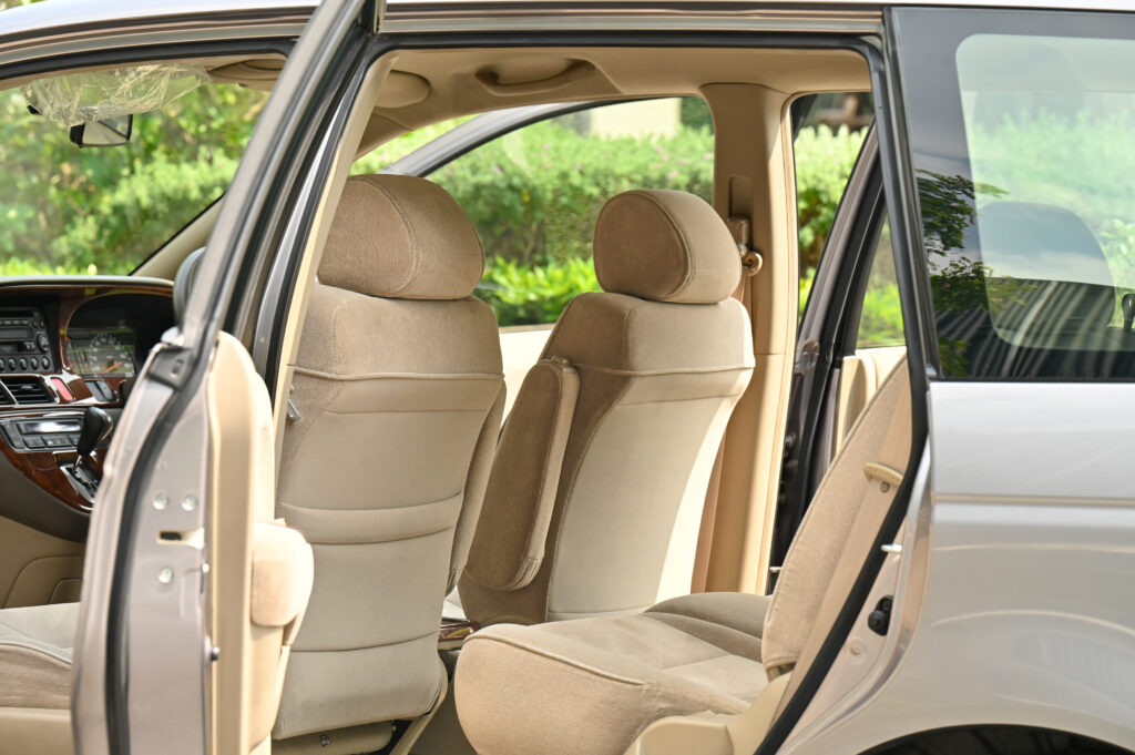 ไมล์แท้ 71,706 km Honda Odyssey RA6 2.3 VTi รถบ้านมือเดียวสภาพดี มีประวัติศูนย์ฮอนด้าจนถึงปัจจุบัน