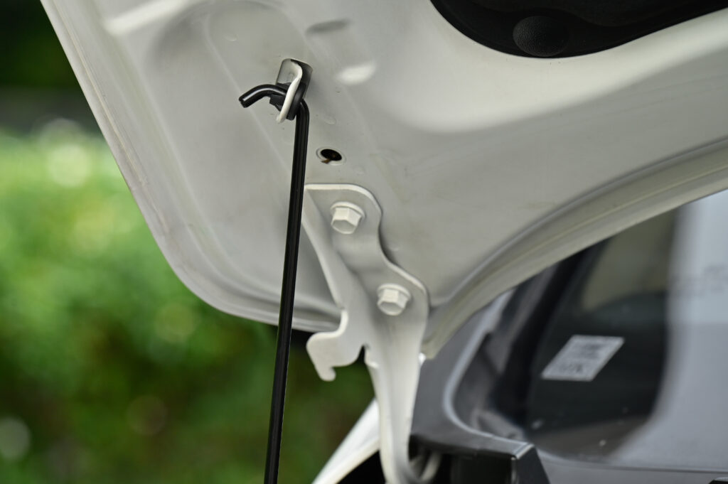 50,000 km Hyundai H-1 2.5 IMPRESSIVE BIG-Minorchange ปี 21 หลังคา Sunroof รถบ้านมือเดียวสภาพดีเยี่ยม