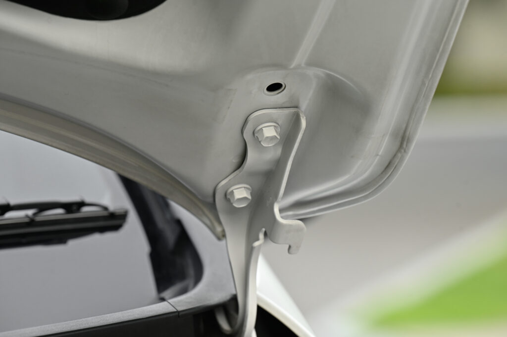 50,000 km Hyundai H-1 2.5 IMPRESSIVE BIG-Minorchange ปี 21 หลังคา Sunroof รถบ้านมือเดียวสภาพดีเยี่ยม